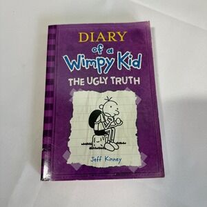 Diary of a Wimpy Kid - The Ugly Truth Book 5 by Jeff Kinney - Soft Cover